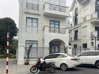 Ngộp bank biệt thự lô góc ocean park 124m2 giá chỉ 31,7 tỷ rẻ hơn thị trường 30%