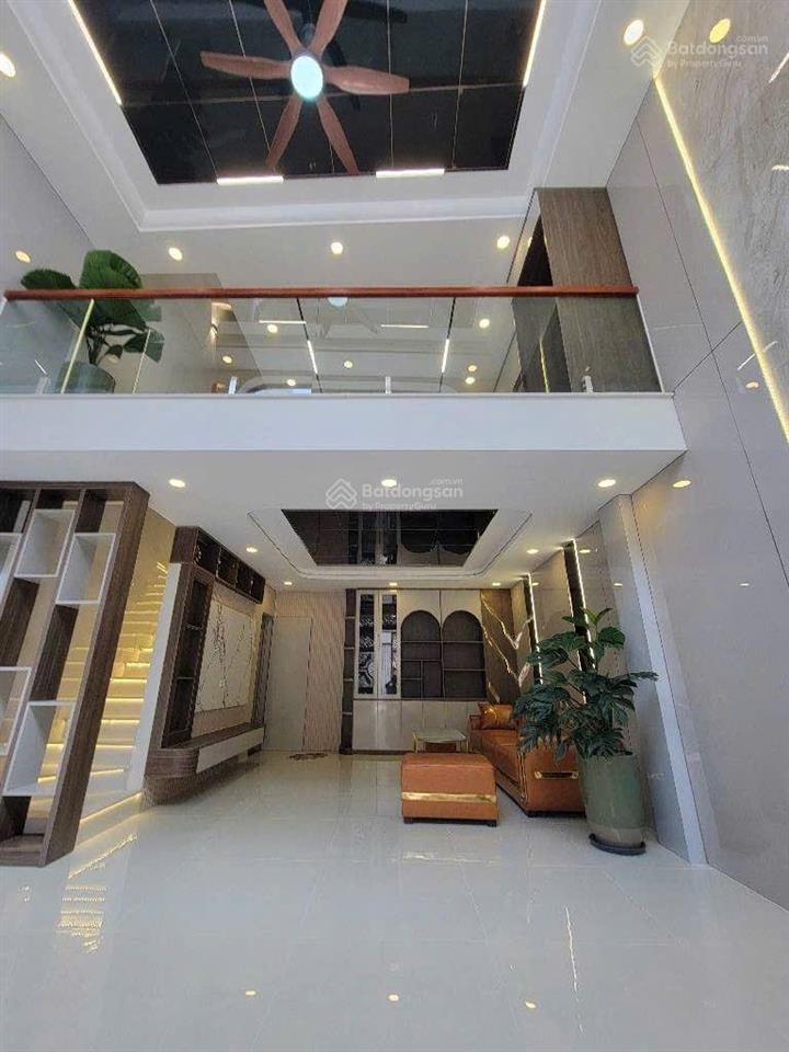 Bán nhà 5 tầng hẻm xe hơi 496 dương quảng hàm, p.5 gò vấp 40m giá 9.1 tỷ