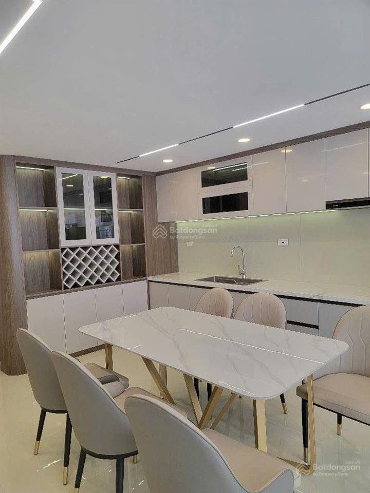 Bán nhà 5 tầng hẻm xe hơi 496 dương quảng hàm, p.5 gò vấp 40m giá 9.1 tỷ