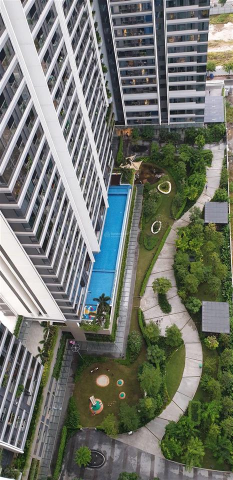 Độc quyền bán 3pn kingdom, quận 10. sổ hồng sẵn, view siêu đỉnh, full nt xem nhà 24/7 0981 067 ***