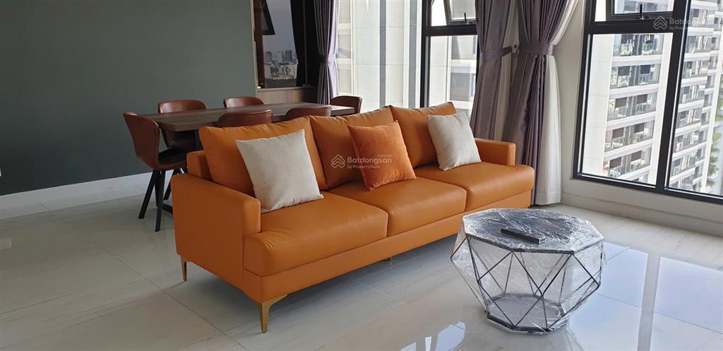 Độc quyền bán 3pn kingdom, quận 10. sổ hồng sẵn, view siêu đỉnh, full nt xem nhà 24/7 0981 067 ***