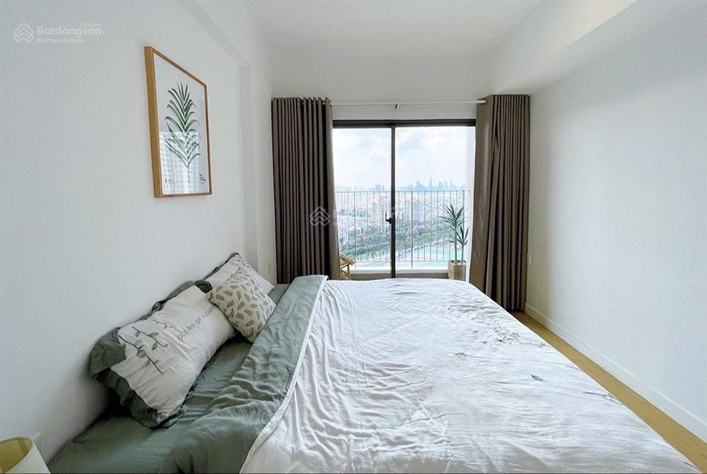 Bán gấp 2pn masteri thảo điền, 8,5 tỷ, 70m2, view city siêu đẹp.  0981 067 ***