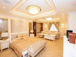 Bán nhà trần văn kiểu, 1200m2, 6 tầng  300 tỷ  full nội thất tây á đông