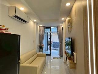 Bán nhà phan đình phùng 25m2 2 tầng  4.35 tỷ  đang cho thuê