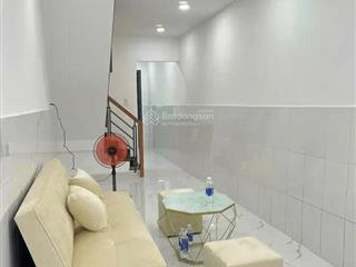 Bán nhà trần kế xương 29m2 2 tầng  4.55 tỷ  ngay công viên phú nhuận