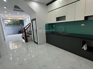 Trên dưới 4 tỷ có nhà 4 tầng mới ở hoài đức