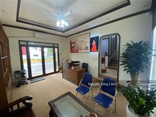 Bán mặt đường 40m cổ linh 82m2 6 tầng thang máy thông sàn  giá đầu tư