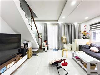 Nhà xinh 3 mặt tiền  3 tầng50m2 trần hưng đạop cầu khoq 1sổ riêng chỉ 6tỷ (còn tl)