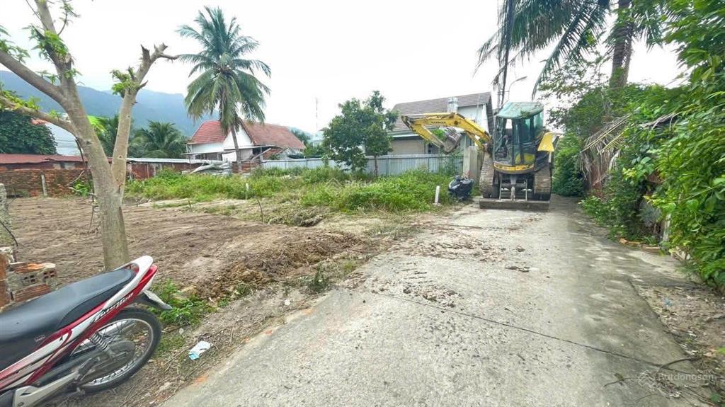 Bán nhanh lô đất đẹp hẻm bình hòa gần đường nguyễn tất thành dt 98,5m2, có thổ cư, đường ô tô