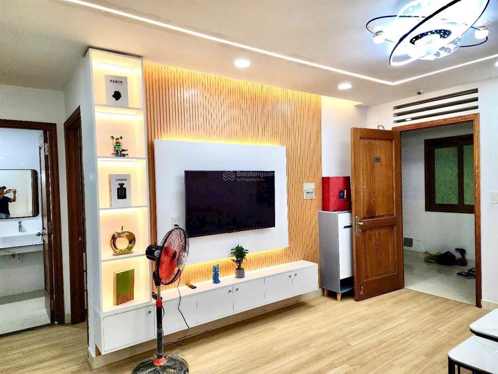 Bán nhanh căn hộ ct2 vĩnh điềm trung dt 64m2, 2pn 1wc, full nội thất xịn, gần biển, giá 2,8 tỷ