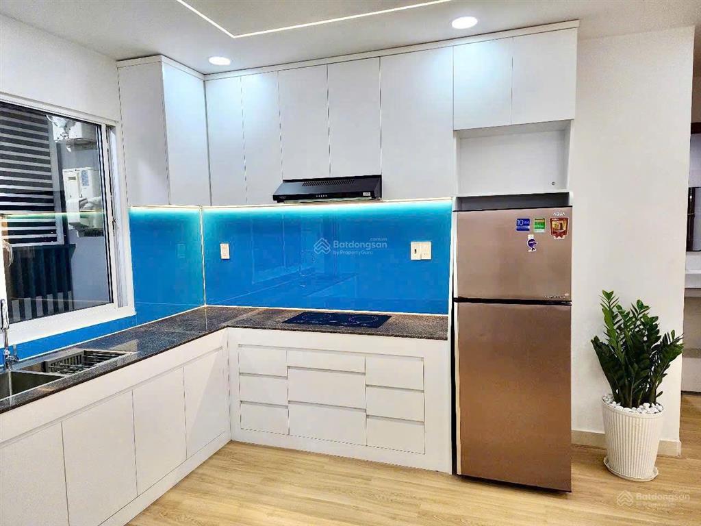 Bán nhanh căn hộ ct2 vĩnh điềm trung dt 64m2, 2pn 1wc, full nội thất xịn, gần biển, giá 2,8 tỷ