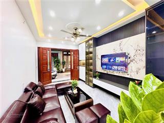 Bán nhà 5 tầng thịnh liệt  hoàng mai, ngõ ô tô, ở sướng  kinh doanh tốt, giá 12.8 tỷ, dt 43m²