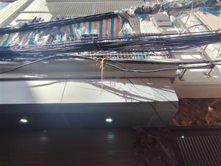 Ccmn cầu giấy 111m 7 tầng  25 phòng mặt ngõ kinh doanh  oto đỗ cửa  hồ tùng mậu