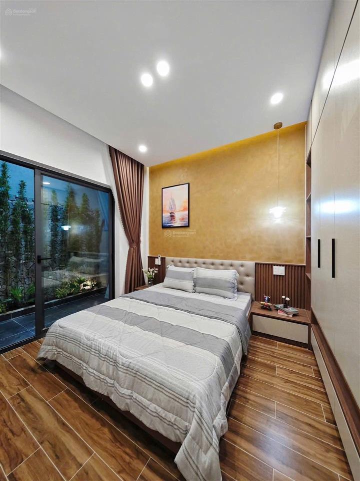 Nhà đẹp trung tâm đống đa  65m2* mt 6,5m 5 tầng 11tỷ nhỉnh  cách 1 nhà ra phố  nhà đẹp ở ngay