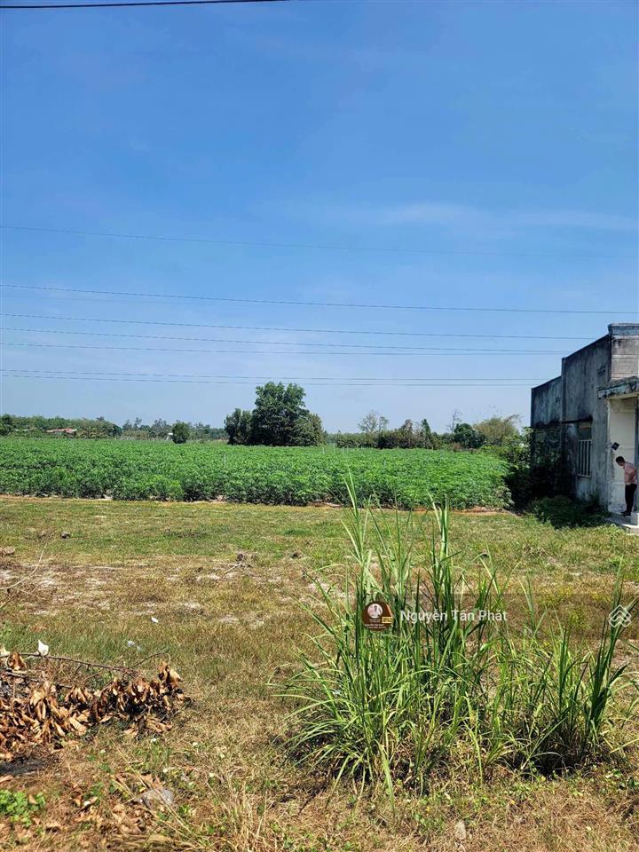 4435m2 đất đường nhựa, view núi. dân đông. 2,8 tỷ