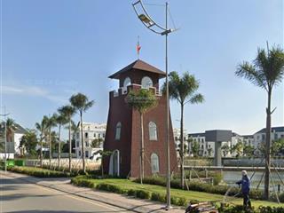 Bán nhà mới xây 3 tầng 95m2 khu phân lô đường lò lu  quận 9