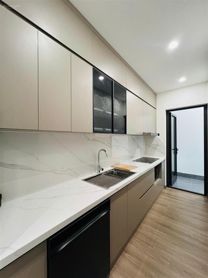 Chính chủ em bán suất ngoại giao căn 2pn chung cư economy city, hỗ trợ vay 70%, chiết khấu 5%