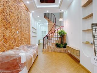 Bán nhà đẹp khánh hội, quận 4  42m², 5 p.ngủ, gần chợ 200 và đh luật, cho thuê nhanh  giá 6,339tỷ