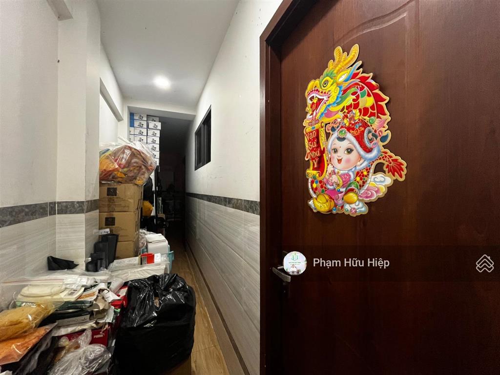 Bán nhà nguyễn trãi quận 1, gần trần hưng đạo  cách hẻm xe hơi 20m, nở hậu, tiện ở ngay  giá 10tỷ