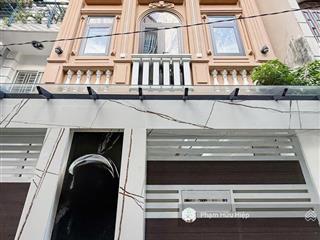 Bán chdv trung tâm phú nhuận, gần nguyễn văn trỗi  12 phòng, có thang máy, dòng tiền ~90tr/tháng