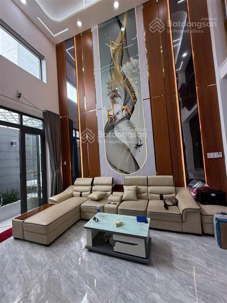 Siêu phẩm bình tân  hẻm nhựa 6m ô tô ngủ trong nhà  5 tầng btct  62 m2  chủ tặng full nội thất