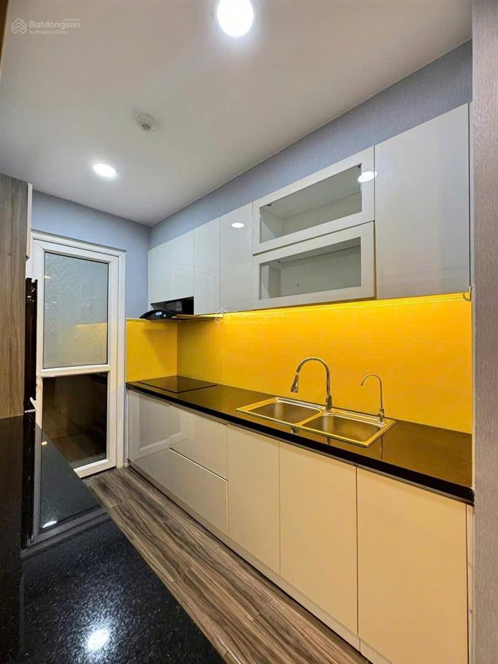 Chuyển nhượng căn hộ 2pn  3pn city gate towers mặt tiền võ văn kiệt