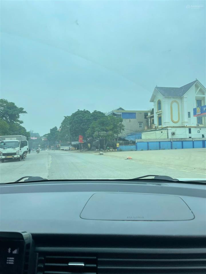 Chính chủ gửi bán lô đất trung tâm bãi lạng  lương sơn, hòa bình