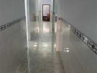 Chính chủ gửi căn nhà mặt tiền dx043 đối diện hiệp thành 3. cam kết giá rẻ nhất con đường