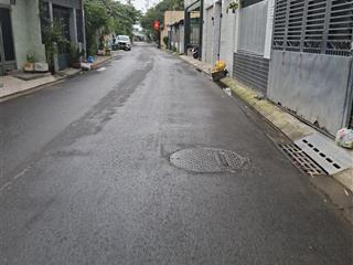 Bán đất vuông đẹp q2 hxh thông đường số nguyễn thị định  104 m2 giá8 .x tỷ.