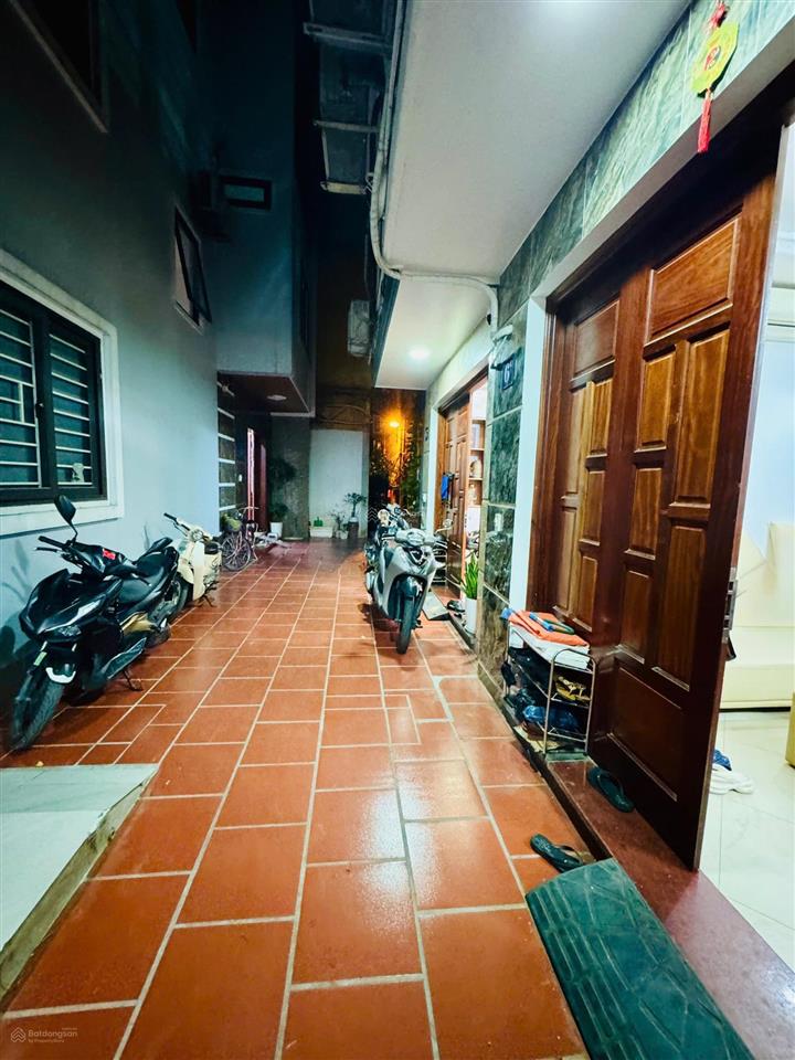 Siêu hot khu vực lõi p. thượng thanh! nhà 5 tầng, nội thất xịn sò, 20m ra mặt phố 2 xe tránh nhau.