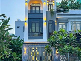 Chính Chủ Cần Bán Nhà 2 Lầu Long Hoà - Cần Đước - Long An