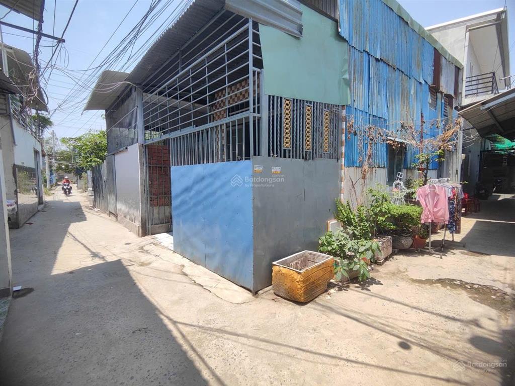 Nhà nguyên căn quốc lộ 50 xã phong phú huyện bình chánh ngay trung tâm