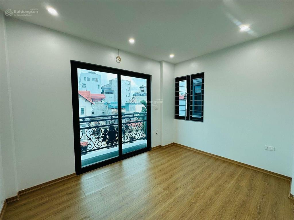 Nhà mới đón tết tại xuân phươnglô góc thang máyô tô đỗ cửa