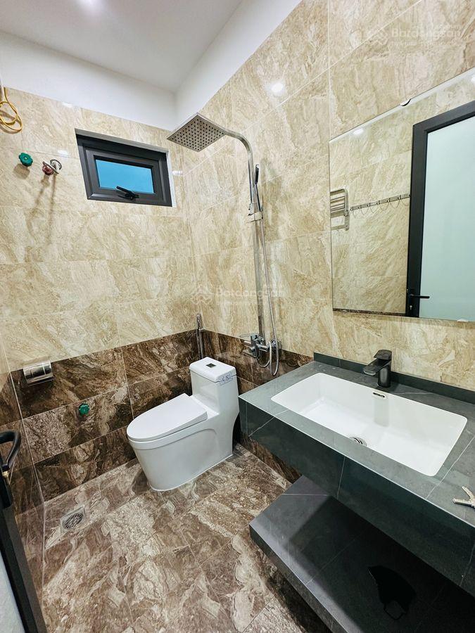 Nhà mới đón tết tại xuân phươnglô góc thang máyô tô đỗ cửa