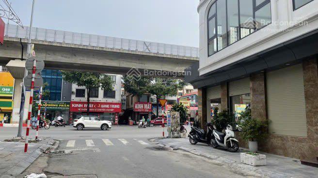 Mặt phố bế văn đàn 35m4 tầng mặt tiền 3,8m kinh doanh ngày đêm12,5 tỷ