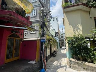 Giảm 85tr bán gấp nhà đẹp trần quang diệu, q3  khu dân trí cao, shr  giá 3,15 tỷ!