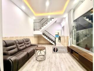 Bán gấp nhà mặt tiền đường xe hơi  p16, gò vấp, shr, 8 tỷ 2