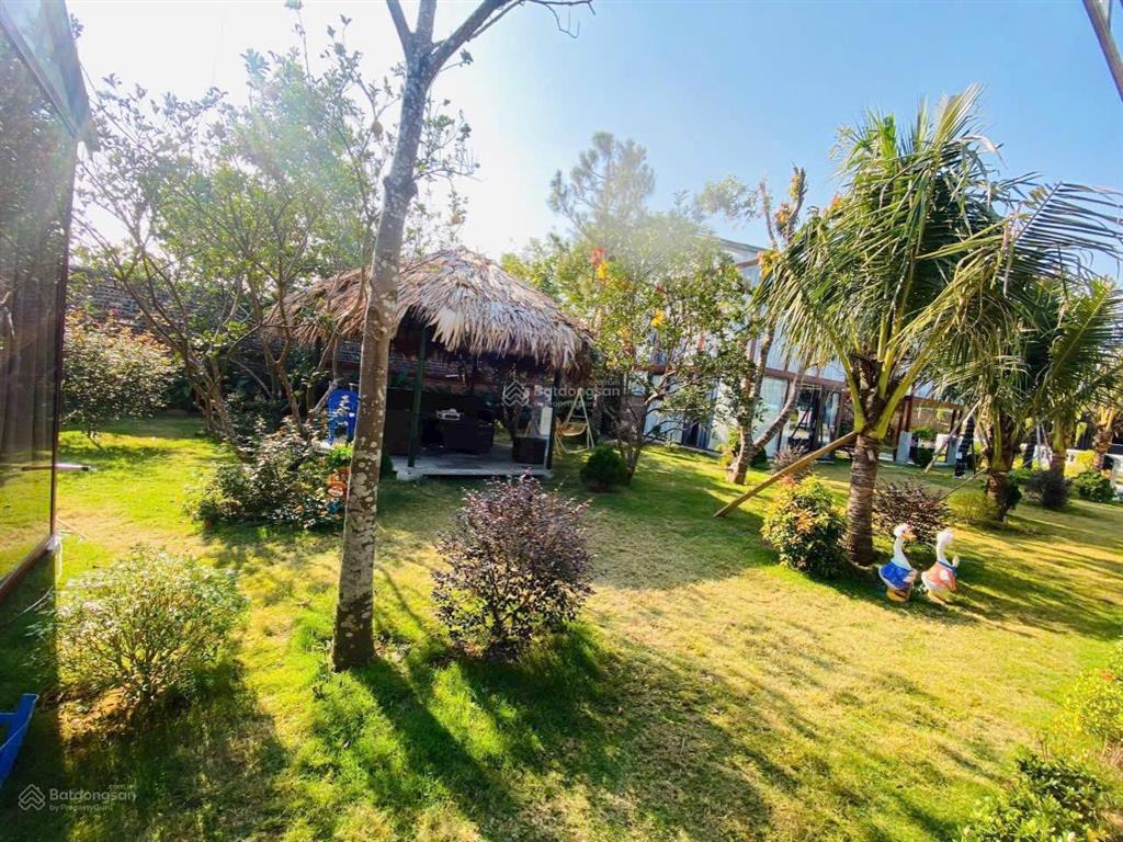 Chính chủ là em bán khu nghỉ dưỡng siêu vip tại hồ đồng đò  1685m2  giá siêu hấp dẫn