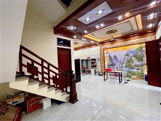 Cc cần tiền bán nhanh biệt thự 4 tầng đẹp long châu, yên phong, tp bắc ninh.
206m2 , chỉ 31tr/m2