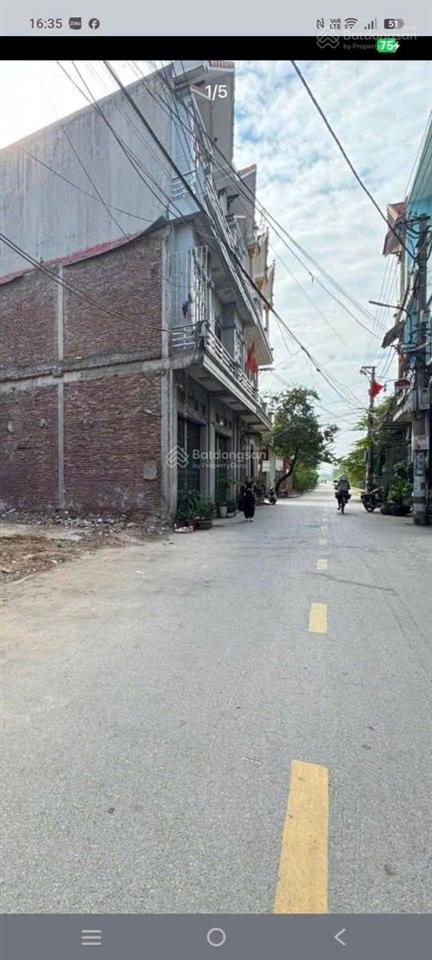 Bán đất trục chính kinh doanh làng tỷ phú đồng kỵ  đường 3 ô tô tránh nhau  chỉ 3,3 tỷ