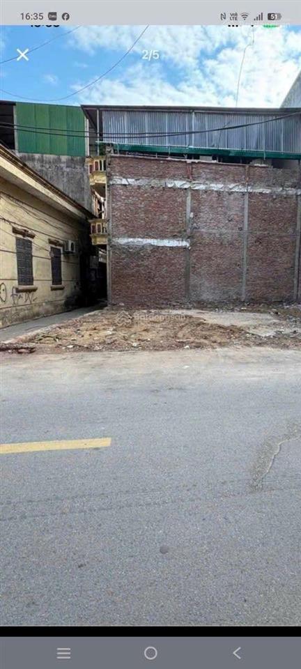 Bán đất trục chính kinh doanh làng tỷ phú đồng kỵ  đường 3 ô tô tránh nhau  chỉ 3,3 tỷ