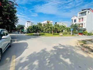 Lô đất hiếm xẻ khe thoáng 80m2, kđt phú điền, hương mạc, từ sơn. đường 3 ô tô tránh, nhỉnh 4 tỷ