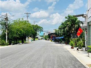 Đất gần mt lê văn lương nhà bè, 7x19m