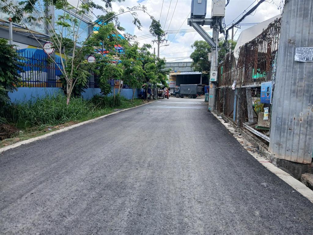 Đất xây biệt thự 7x19m cách lê văn lương 80m