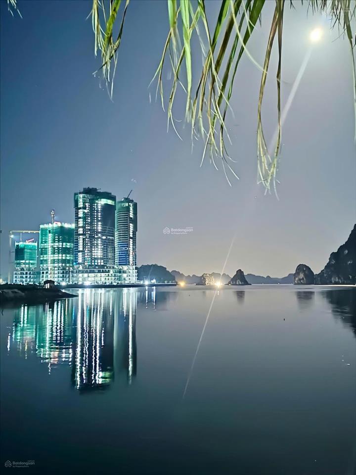 Đẳng cấp codotel 5* tại vân đồn  cam kết lợi nhuận 40%/5 năm, ck khủng 15%, htls 0% 18 tháng