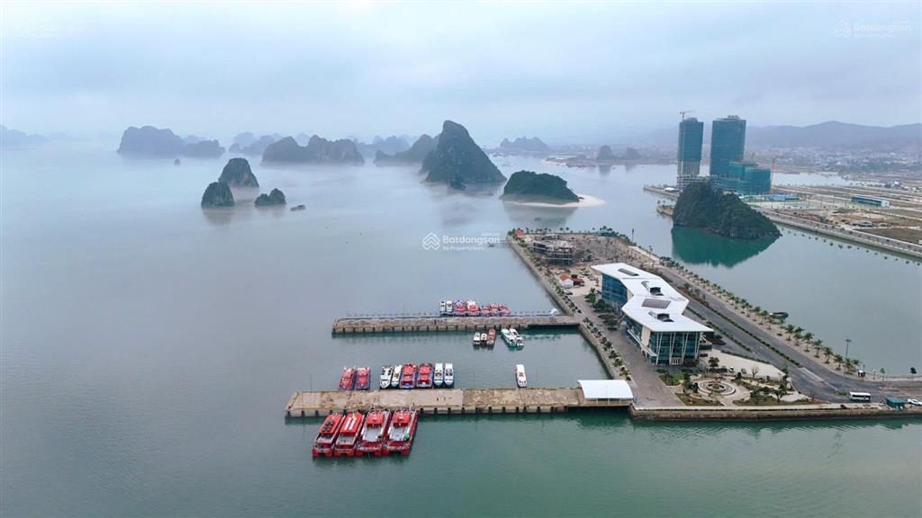 Đẳng cấp codotel 5* tại vân đồn  cam kết lợi nhuận 40%/5 năm, ck khủng 15%, htls 0% 18 tháng