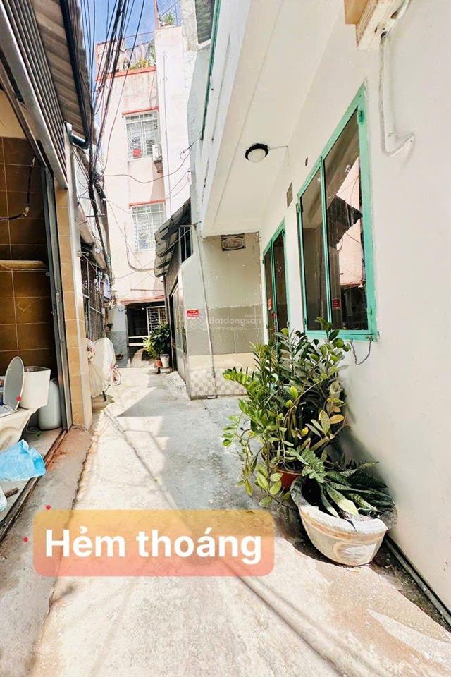 Bán nhà kỳ đồng, q3 3pn, 2wc, căn góc thoáng mát chỉ 4 tỷ 6