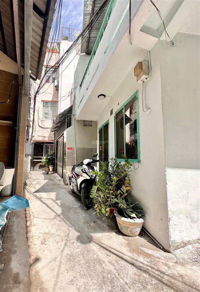 Bán nhà kỳ đồng, q3 3pn, 2wc, căn góc thoáng mát chỉ 4 tỷ 6