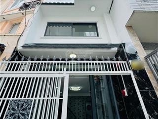 Bán nhanh  phú nhuận  4 tầng  20m2