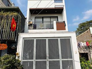 Nhà 2 tầng xây kiên cố sát phạm văn đồng đường oto rộng rãi quay đầu  chủ nhà thiện chí bán nhanh